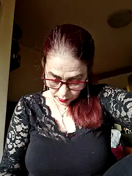 Snapshot of Chriss_Tinaa chatting on 05.04.26 Chriss Tinaa online show from 05.04.26