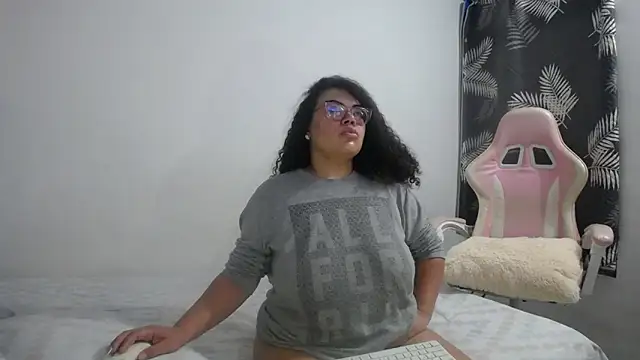 mabigomez00 online show from 03.13.26