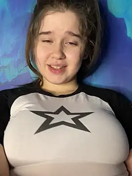 Snapshot of HornyGirlH chatting on 12.11.24 HornyGirlH online show from 12.11.24