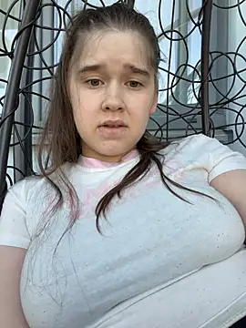 HornyGirlH online show from 05.22.26