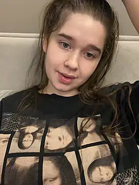 HornyGirlH online show from 06.09.26