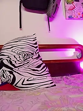 iamxandertv online show from 12.16.25