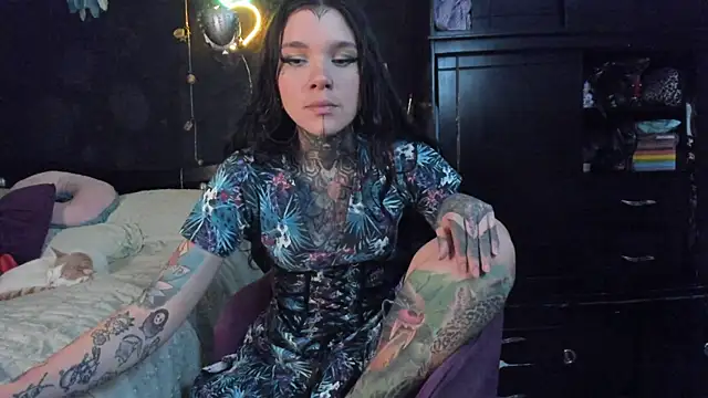 Lilmarieee online show from 11.13.25