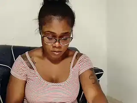 alexiaao9 online show from 02.13.25