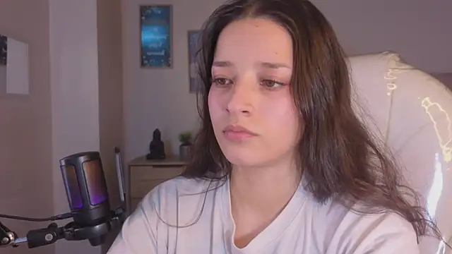 Amaia Daniells online show from 01.12.26