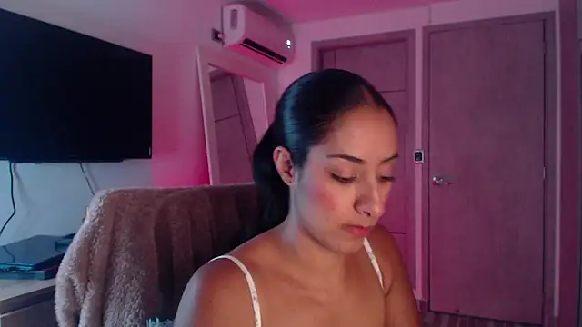 Brown skin11 online show from 11.06.25