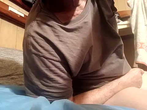 sausylolly online show from 04.06.26