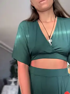 Snapshot of YOUR-KARINA chatting on 12.07.24 YOUR-KARINA online show from 12.07.24