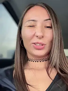 Snapshot of YOUR-KARINA chatting on 01.29.25 YOUR-KARINA online show from 01.29.25