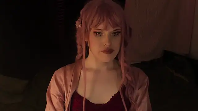 EffieMinki online show from 01.22.25