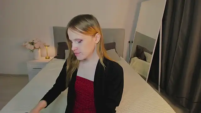 EffieMinki online show from 12.01.25