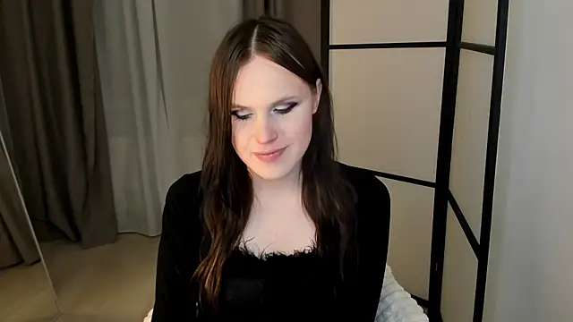 EffieMinki online show from 03.12.26