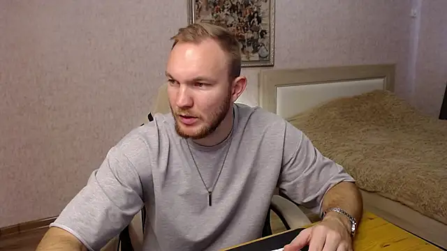 Toress1 online show from 10.31.25