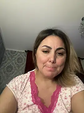 Emma roqueen online show from 01.18.25