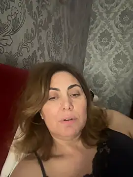 Snapshot of Emma_roqueen chatting on 05.26.26 Emma roqueen online show from 05.26.26