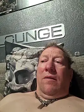 tomtom111111 online show from 10.30.25