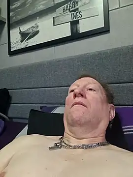 tomtom111111 online show from 02.01.26