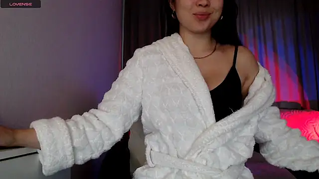 Lili asian online show from 11.01.25