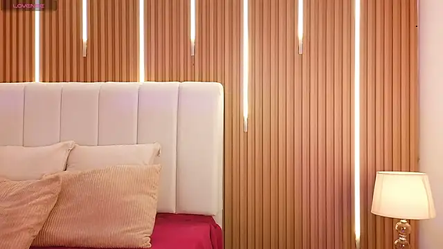 KimSensual  online show from 04.09.26