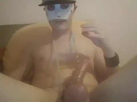 Snapshot of iluvhottenns chatting on 12.19.24 iluvhottenns online show from 12.19.24