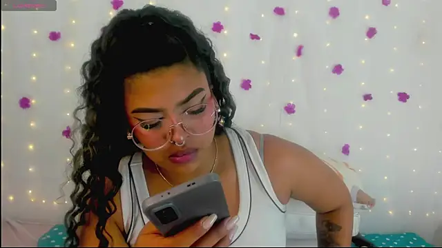 moana taylor online show from 09.27.25