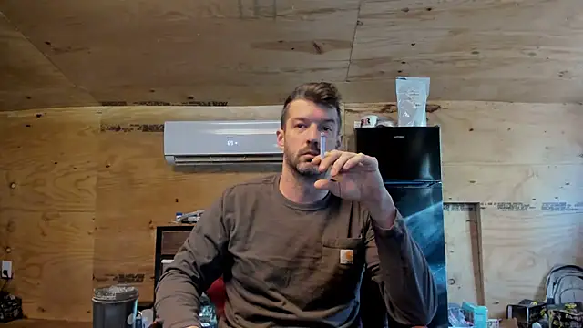 Snapshot of Kenny_Kyle chatting on 11.04.25 Kenny Kyle online show from 11.04.25