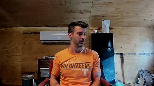 Snapshot of Kenny_Kyle chatting on 11.07.25 Kenny Kyle online show from 11.07.25