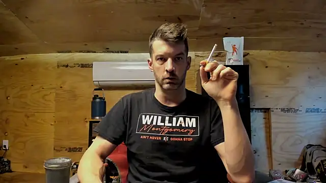 Snapshot of Kenny_Kyle chatting on 11.22.25 Kenny Kyle online show from 11.22.25