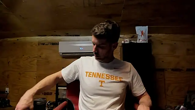 Snapshot of Kenny_Kyle chatting on 11.23.25 Kenny Kyle online show from 11.23.25