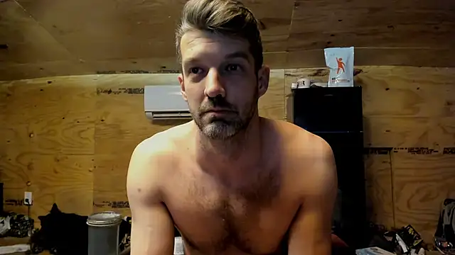 Snapshot of Kenny_Kyle chatting on 12.03.25 Kenny Kyle online show from 12.03.25