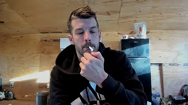 Snapshot of Kenny_Kyle chatting on 12.15.25 Kenny Kyle online show from 12.15.25