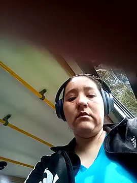 Gatubela212 online show from 12.26.24