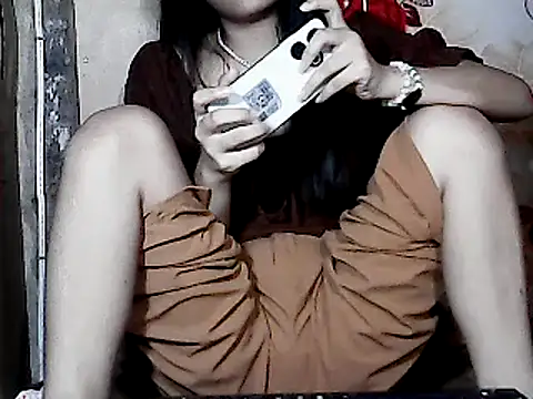 Snapshot of PinaySkinnyGirl chatting on 02.03.25 PinaySkinnyGirl online show from 02.03.25