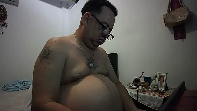 djtomxxx2777 online show from 10.11.25