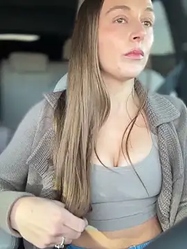 lunagirl13 online show from 11.10.25