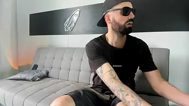 MattxFeet online show from 12.18.24