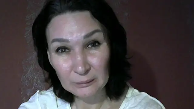 Snapshot of PrettyAndWild chatting on 10.24.25 PrettyAndWild online show from 10.24.25