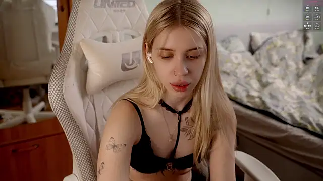 ho1yho1e online show from 04.13.26