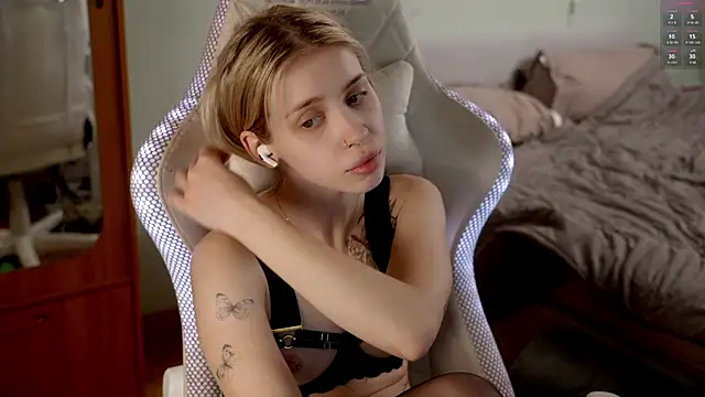 ho1yho1e online show from 04.18.26