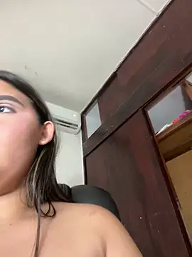 Lia sexx online show from 02.13.25
