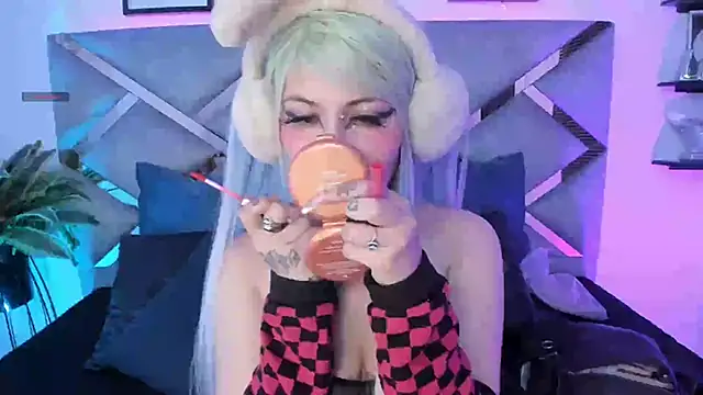 Keidy rose online show from 10.24.25