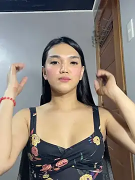 WONDERWOMAN2023 online show from 02.03.25