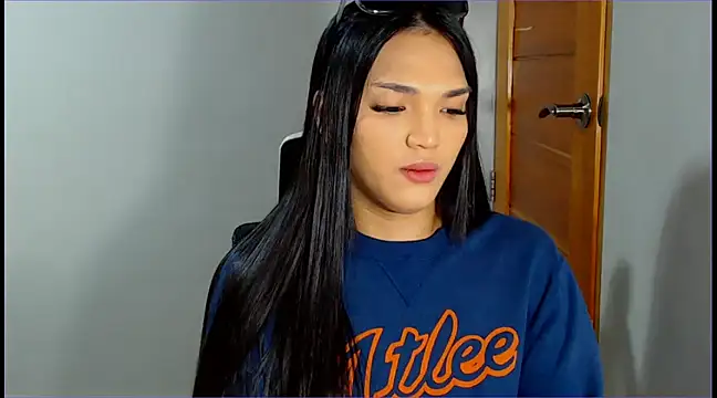 WONDERWOMAN2023 online show from 02.17.25