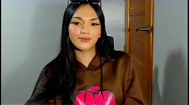 WONDERWOMAN2023 online show from 03.20.25