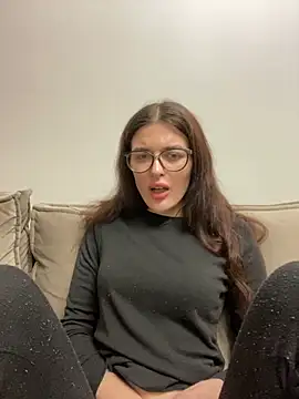 little belucci online show from 01.10.25