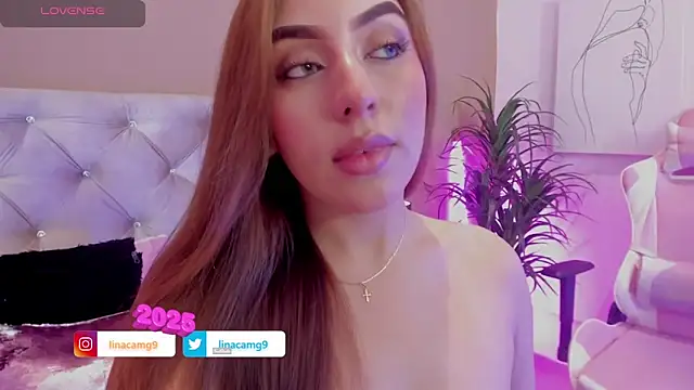 Snapshot of MaddyyLennon chatting on 01.17.25 MaddyyLennon online show from 01.17.25
