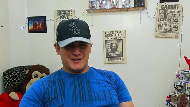 Snapshot of ney_22 chatting on 01.18.25 ney 22 online show from 01.18.25