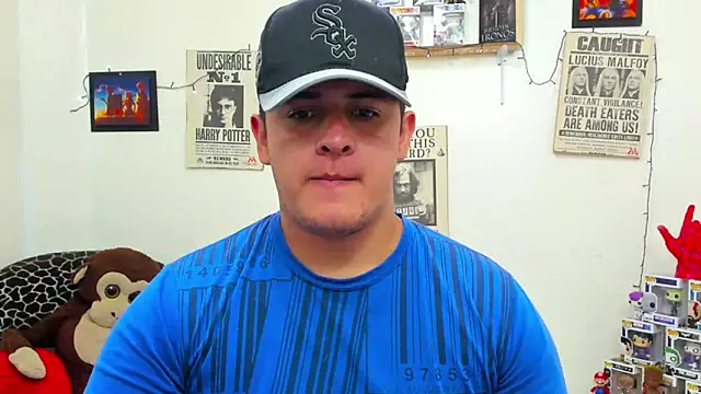 Snapshot of ney_22 chatting on 01.18.25 ney 22 online show from 01.18.25