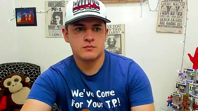 Snapshot of ney_22 chatting on 01.21.25 ney 22 online show from 01.21.25