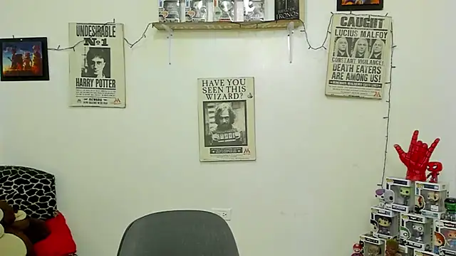 Snapshot of ney_22 chatting on 01.22.25 ney 22 online show from 01.22.25